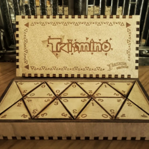 Troismino