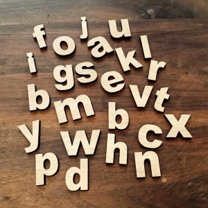 Support de loisir créatif – lettres minuscules 10 cm