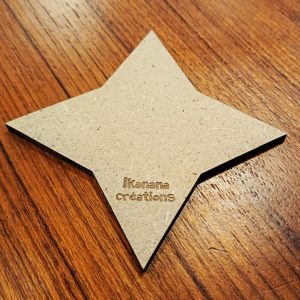 Support de loisir créatif – forme étoile à 4 branches en MDF
