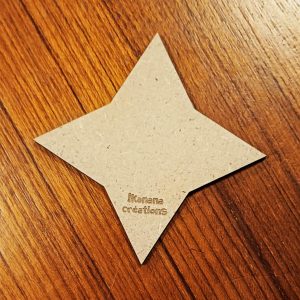 Support de loisir créatif – forme étoile à 4 branches en MDF