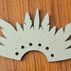 Support de loisir créatif – monde Maya – Couronne en plumes