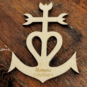 Support de loisir créatif – croix – Camarguaise