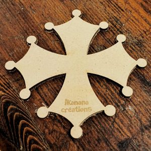 Support de loisir créatif – croix – Occitane