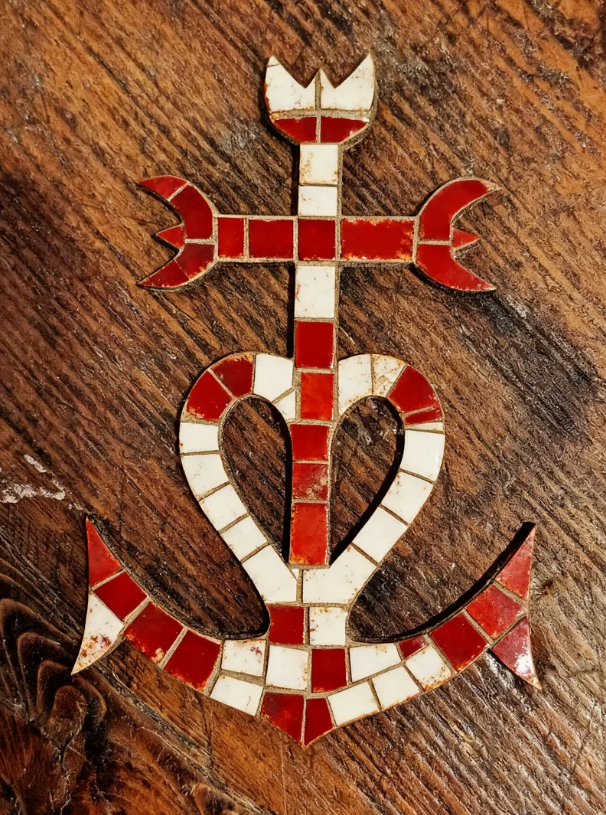 Support de loisir créatif – croix - Camarguaise – Image 3