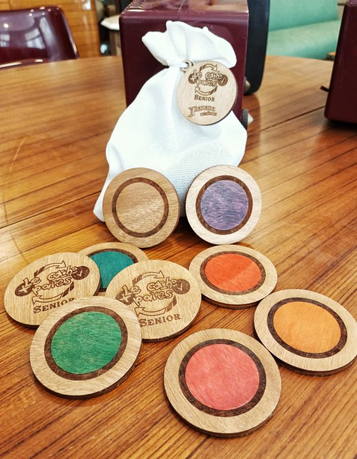 Le cache-paires en couleurs Senior